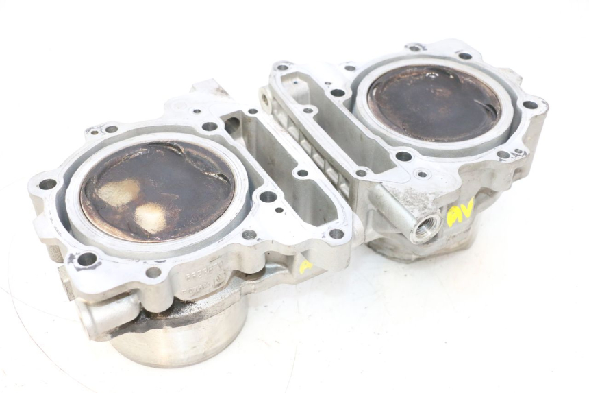 photo de CILINDRO PISTON CAN-AM SPYDER RS 1000 (2008 - 2012) - Vista principal