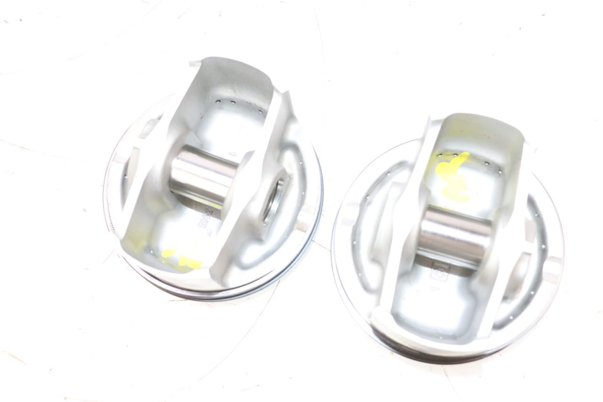 photo de CILINDRO PISTON CAN-AM SPYDER RS 1000 (2008 - 2012) - Detalle de la pieza