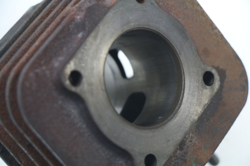 photo de CILINDRO PISTON APRILIA SR 2T 50 (2012 - 2017) - Otra perspectiva