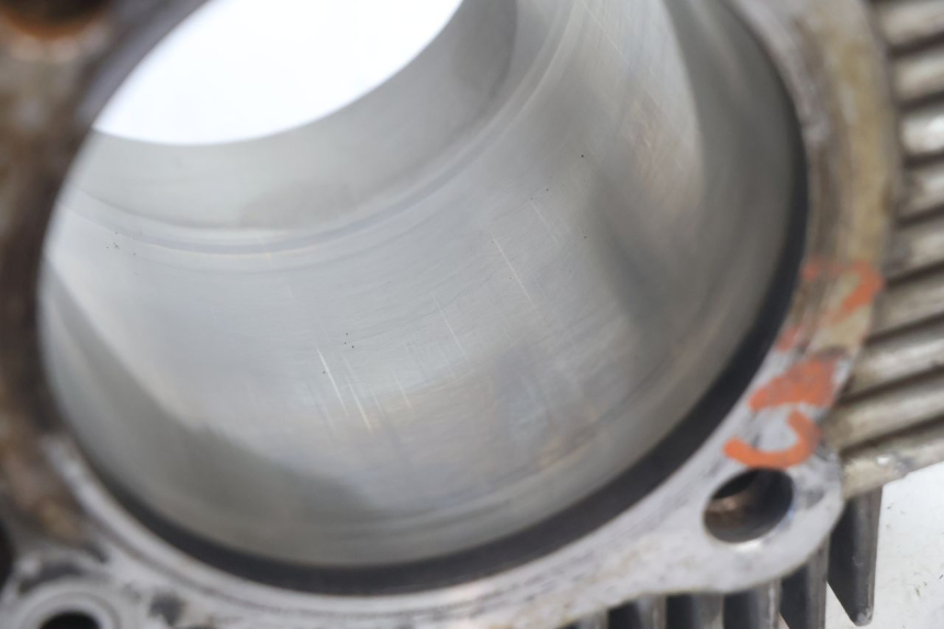 photo de CILINDRO PISTON DUCATI SS IE DS CARENEE 1000 (2002 - 2006) - Ángulo de visión alternativo