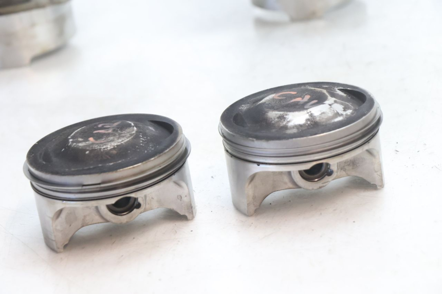 photo de CILINDRO PISTON DUCATI SS IE DS CARENEE 1000 (2002 - 2006) - Vista principal