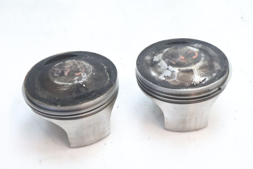 photo de CILINDRO PISTON DUCATI SS IE DS CARENEE 1000 (2002 - 2006) - Primer plano técnico