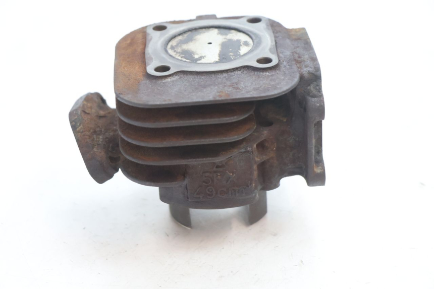 photo de CILINDRO PISTON MBK STUNT NAKED 50 (2004 - 2018) - Primer plano técnico