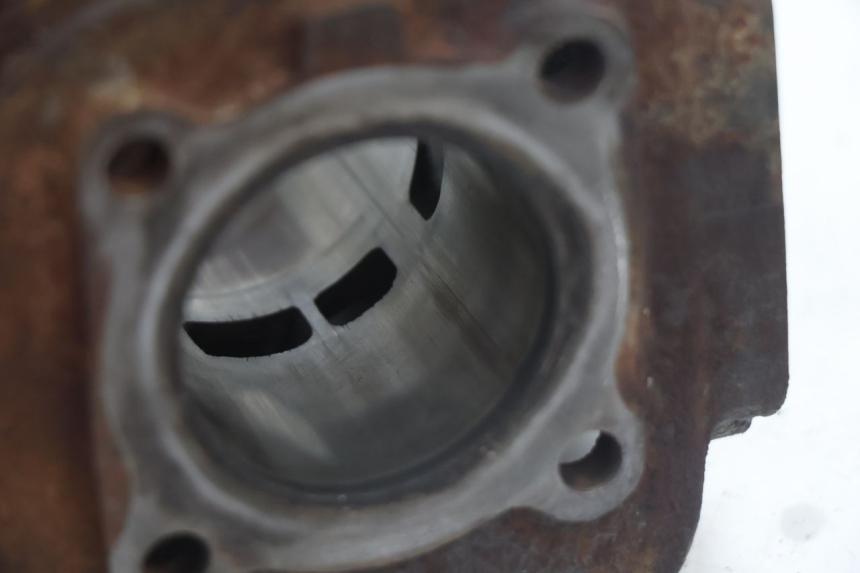 photo de CILINDRO PISTON MBK STUNT NAKED 50 (2004 - 2018) - Recambio usado revisado