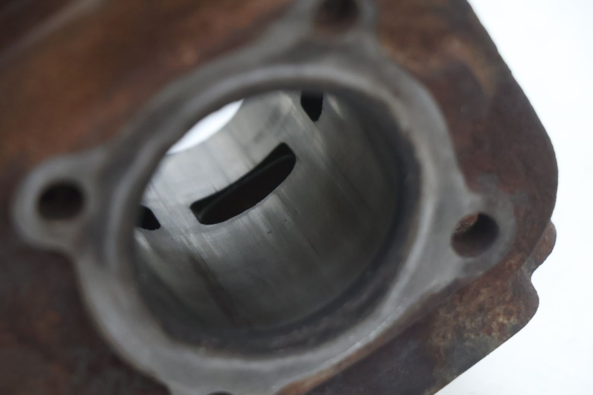 photo de CILINDRO PISTON MBK STUNT NAKED 50 (2004 - 2018) - Marcados y referencias originales