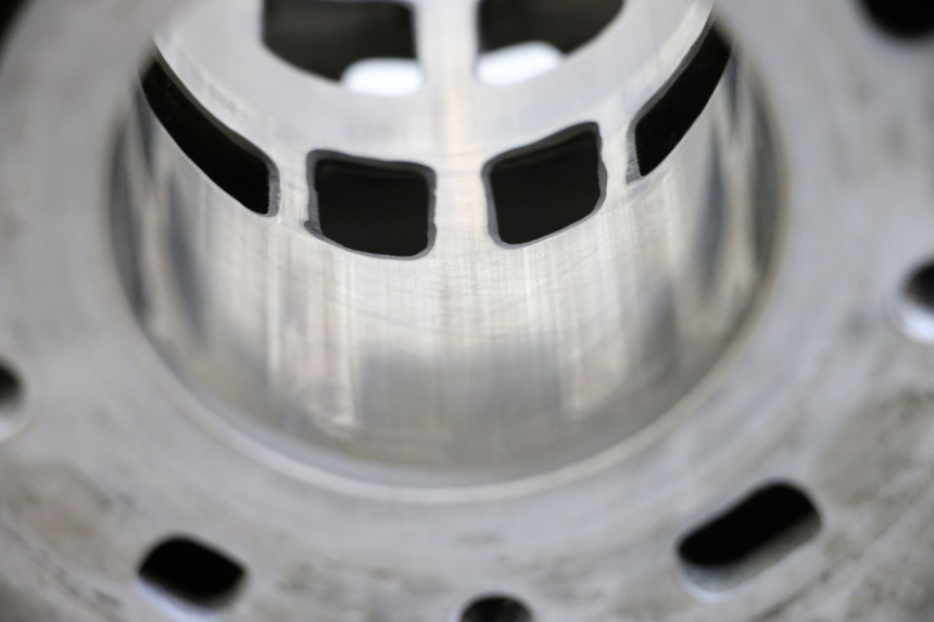 photo de CILINDRO PISTON CAGIVA SUPER CITY 125 (1992 - 1997) - Recambio usado revisado