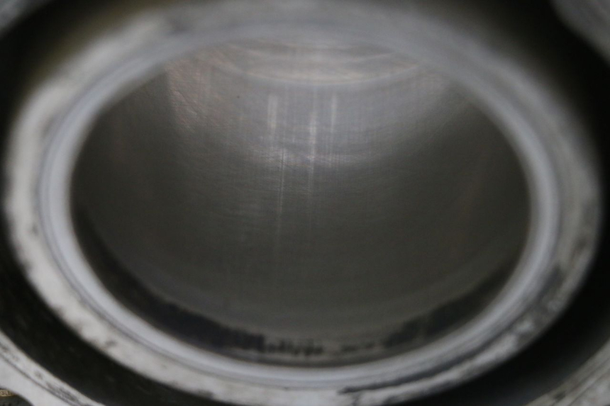 photo de CILINDRO PISTON SUZUKI BURGMAN 125 (2015 - 2017) - Detalles de los puntos de fijación