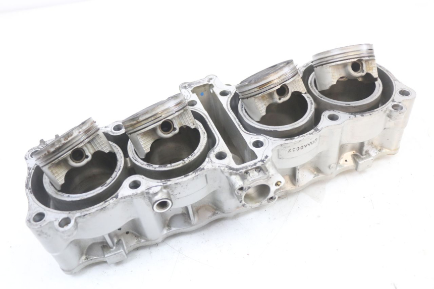 photo de CILINDRO PISTON SUZUKI GSX F GSXF 650 (2007 - 2015) - Otra vista del artículo