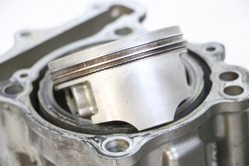 photo de CILINDRO PISTON SUZUKI SV S 650 (1999 - 2002) - Inspección visual detallada