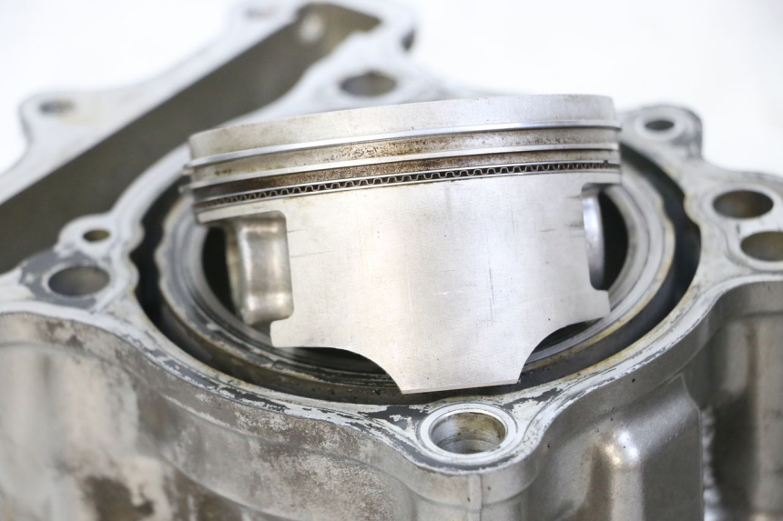 photo de CILINDRO PISTON SUZUKI SV S 650 (1999 - 2002) - Ángulo de visión alternativo