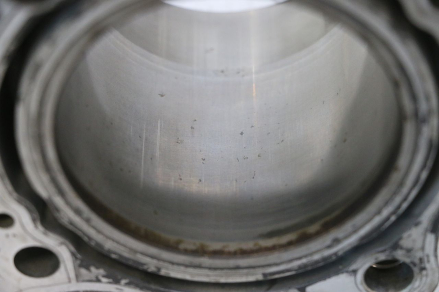 photo de CILINDRO PISTON SUZUKI SV S 650 (2003 - 2009) - Otra vista del artículo