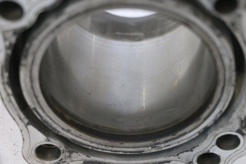 photo de CILINDRO PISTON SUZUKI SV S 650 (2003 - 2009) - Primer plano técnico
