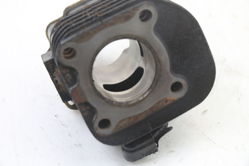 photo de CILINDRO PISTÓN TNT MOTOR ROMA 10' 2T 50 (2011 - 2018) - Características distintivas