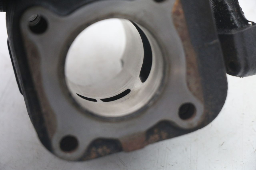 photo de CILINDRO PISTÓN TNT MOTOR ROMA 10' 2T 50 (2011 - 2018) - Foto de producto adicional