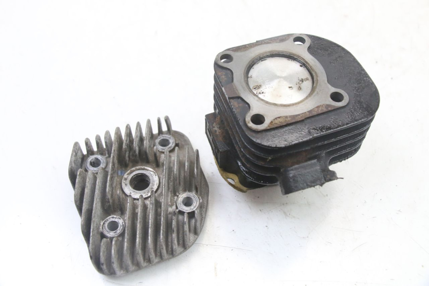 photo de CILINDRO PISTÓN TNT MOTOR ROMA 10' 2T 50 (2011 - 2018) - Estado de la superficie y material