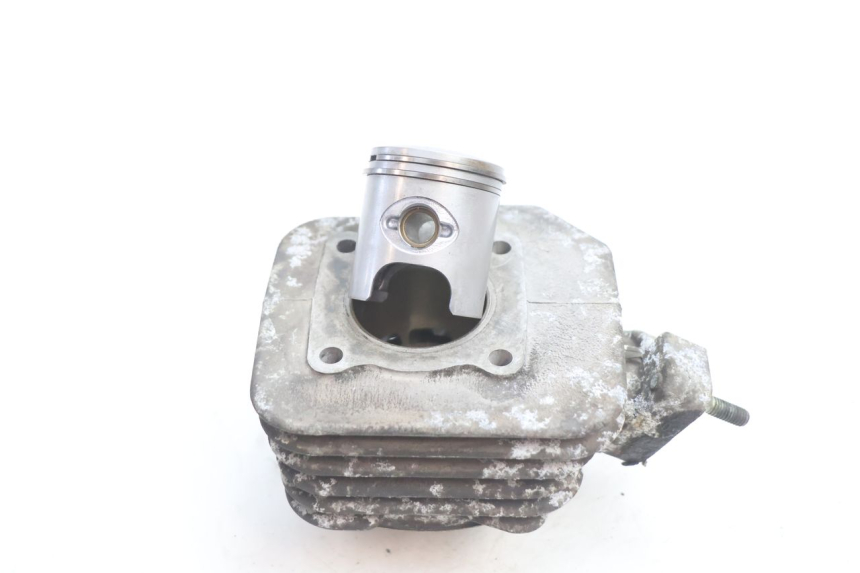 photo de CILINDRO PISTON PEUGEOT TREKKER 50 (1995 - 2004) - Vista principal