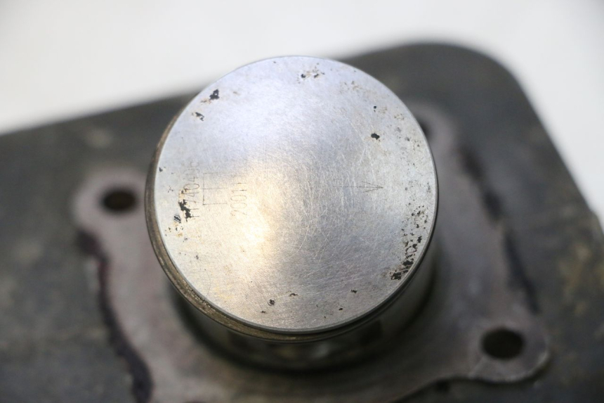 photo de CILINDRO PISTON PEUGEOT TREKKER 50 (1995 - 2004) - Ángulo de visión alternativo
