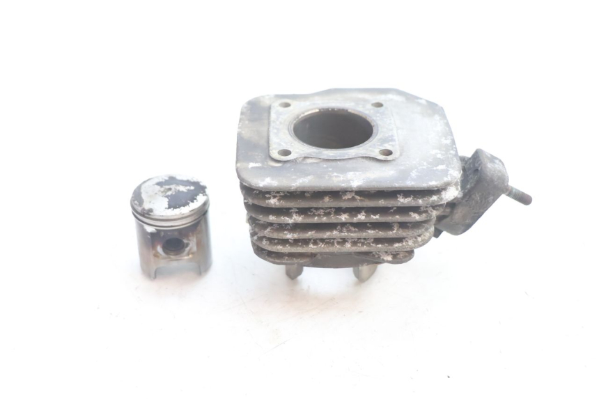 photo de CILINDRO PISTON PEUGEOT TREKKER 50 (1995 - 2004) - Detalle de la pieza