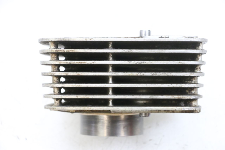 photo de CILINDRO PISTON YAMAHA TTR 125 (2000 - 2020) - Zoom sobre los componentes