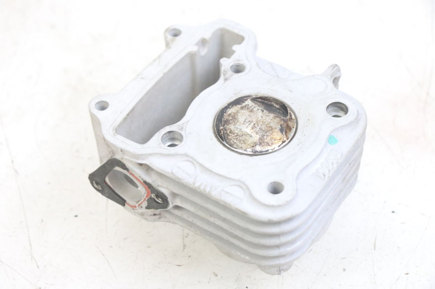 photo de CILINDRO PISTÓN PEUGEOT TWEET 4T 50 (2014 - 2019) - Detalle de la pieza