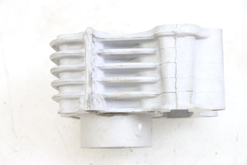 photo de CILINDRO PISTÓN PEUGEOT TWEET 4T 50 (2014 - 2019) - Detalles de los puntos de fijación