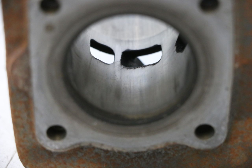 photo de CILINDRO PISTON PIAGGIO TYPHOON 50 (2000 - 2009) - Otra vista del artículo
