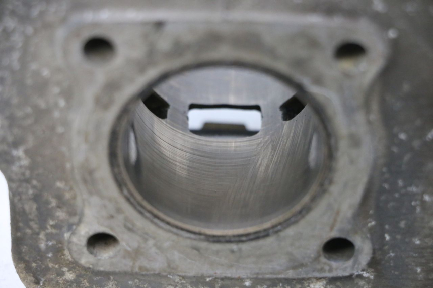 photo de CILINDRO PISTON PEUGEOT VIVACITY 50 (1998 - 2003) - Otra vista del artículo