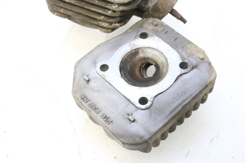 photo de CILINDRO PISTON PEUGEOT VIVACITY 50 (1998 - 2003) - Detalles de los puntos de fijación