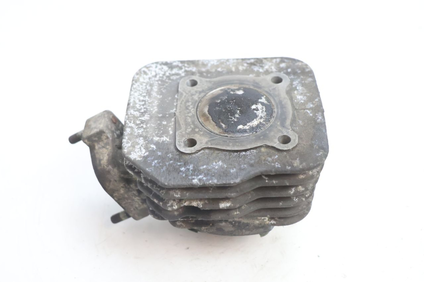 photo de CILINDRO PISTON PEUGEOT VIVACITY 50 (2004 - 2009) - Primer plano técnico
