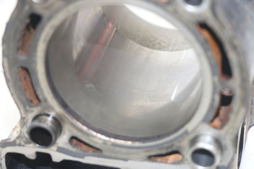 photo de CILINDRO PISTÓN YAMAHA X-MAX XMAX 250 (2006 - 2009) - Zoom estado de uso