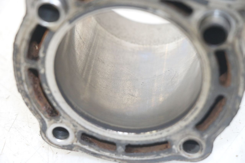 photo de CILINDRO PISTÓN YAMAHA X-MAX XMAX 250 (2006 - 2009) - Primer plano técnico