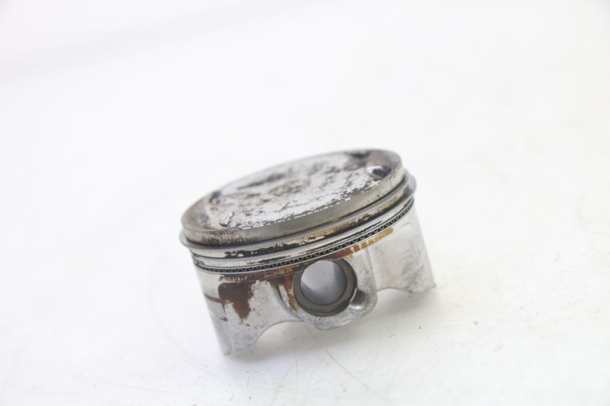 photo de CILINDRO PISTON YAMAHA X-MAX XMAX 125 (2010 - 2013) - Enfoque en la estructura