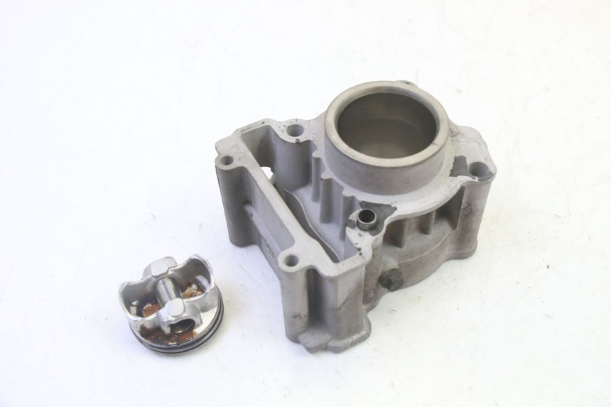 photo de CILINDRO PISTON YAMAHA X-MAX XMAX 125 (2010 - 2013) - Zoom estado de uso