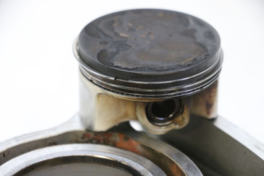 photo de CILINDRO PISTON YAMAHA X-MAX XMAX 125 (2010 - 2013) - Enfoque en la estructura