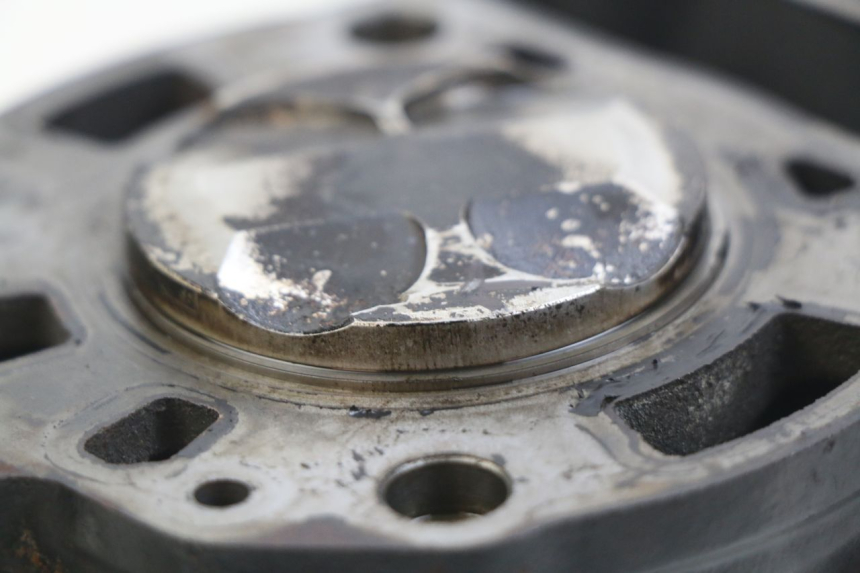 photo de CILINDRO PISTÓN PIAGGIO X8 125 (2004 - 2007) - Otra perspectiva