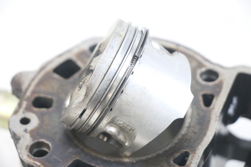 photo de CILINDRO PISTÓN PIAGGIO X9 125 (2000 - 2003) - Recambio usado revisado