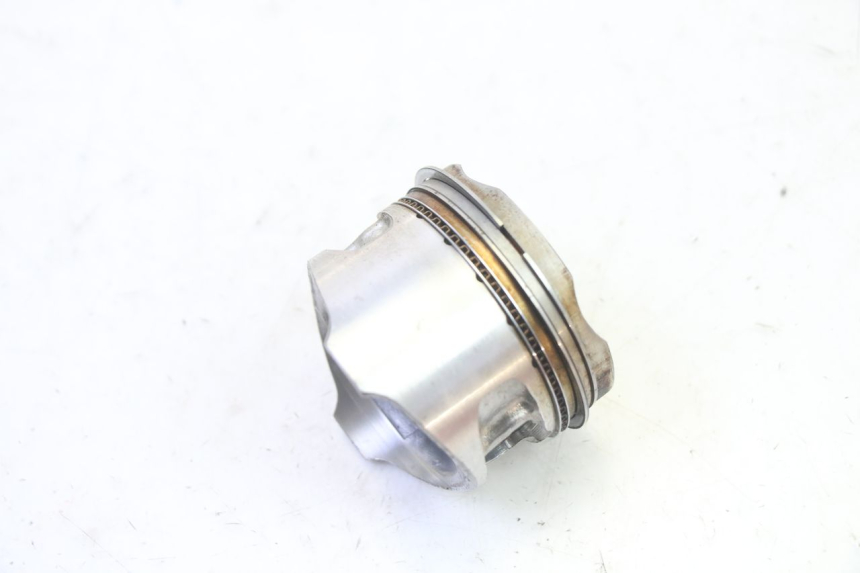 photo de CILINDRO PISTÓN PIAGGIO XEVO - X EVO 125 (2007 - 2017) - Ángulo de visión alternativo