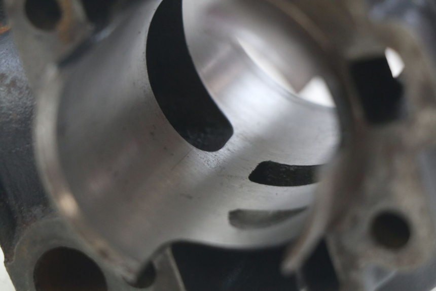 photo de CILINDRO PISTÓN PEUGEOT XP6 50 (2006 - 2011) - Vista general del producto