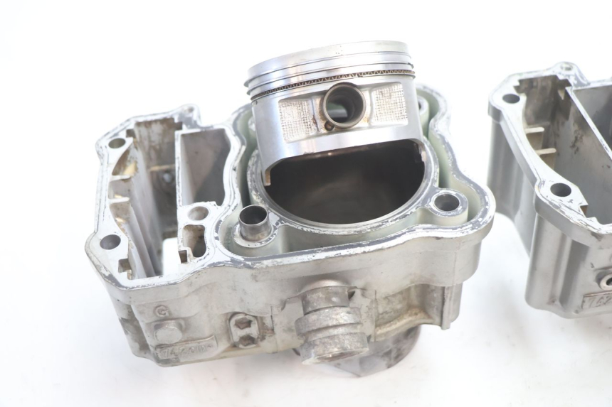 photo de CILINDRO PISTON HONDA XRV AFRICA TWIN 750 (1990 - 1992) - Detalle de la pieza