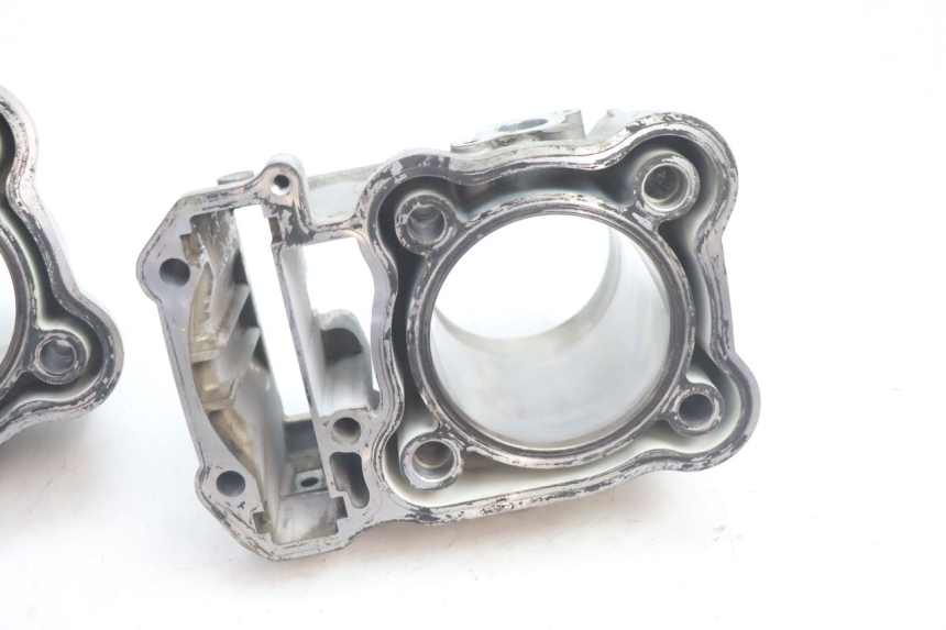 photo de CILINDRO PISTON HONDA XRV AFRICA TWIN 750 (1990 - 1992) - Zoom sobre los componentes