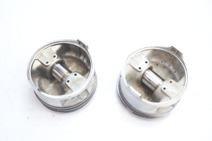 photo de CILINDRO PISTON HONDA XRV AFRICA TWIN 750 (1990 - 1992) - Otra perspectiva