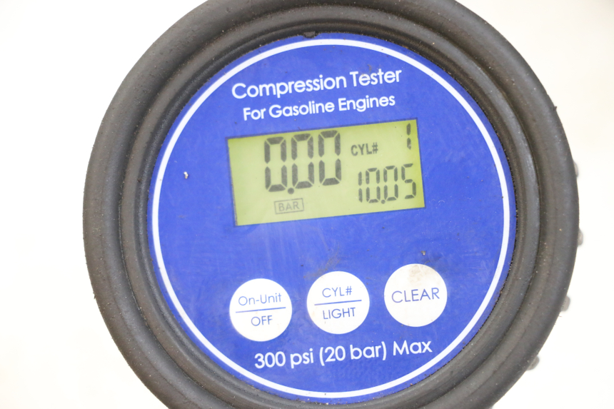 photo de CILINDRO PISTÓN YAMAHA YP MAJESTY 125 (2002 - 2006) - Otra perspectiva