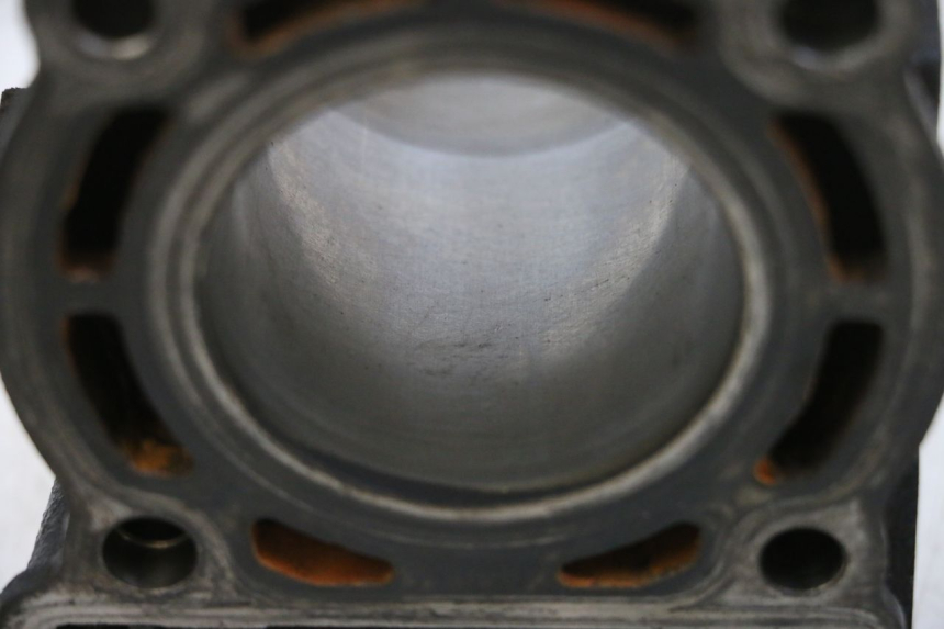 photo de CILINDRO PISTÓN YAMAHA YP MAJESTY 125 (2002 - 2006) - Recambio usado revisado