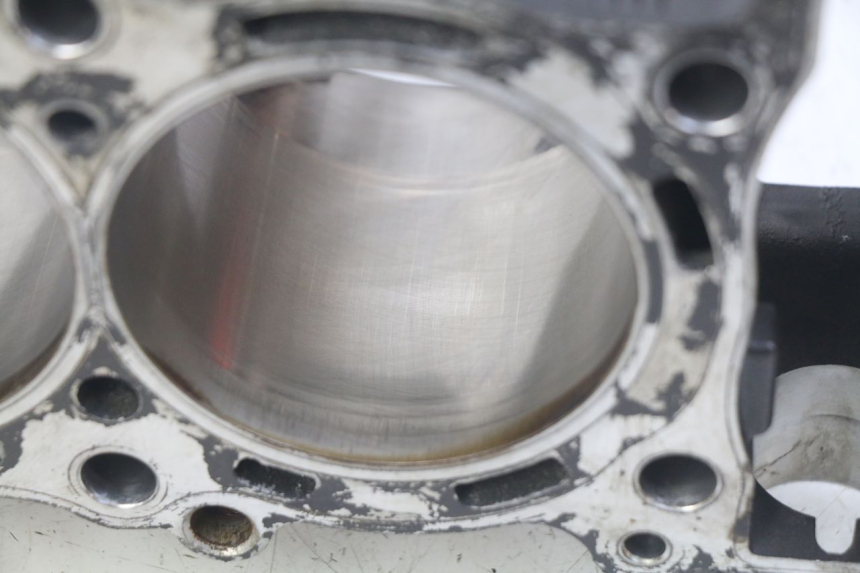 photo de CILINDRO PISTÓN YAMAHA YZF R1 1000 (2007 - 2008) - Zoom calidad de ocasión