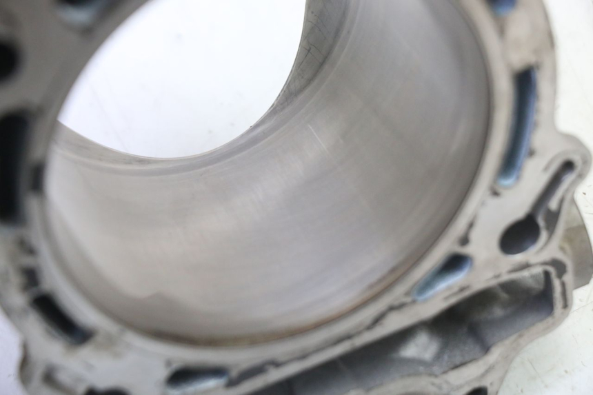 photo de CILINDRO PISTON YAMAHA YZF YZ-F 450 (2014 - 2016) - Zoom sobre los componentes