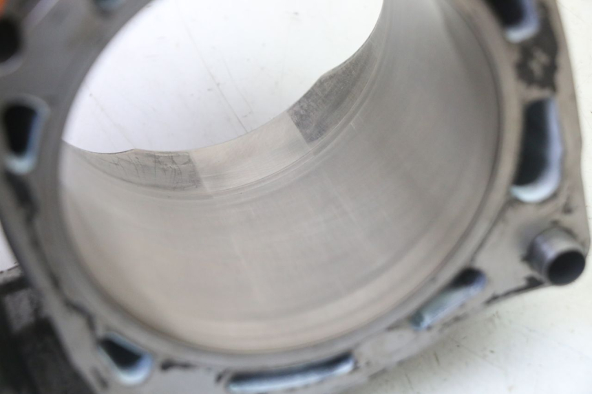 photo de CILINDRO PISTON YAMAHA YZF YZ-F 450 (2014 - 2016) - Primer plano de alta resolución