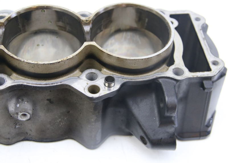 photo de CILINDRO PISTÓN KAWASAKI Z ABS 1000 (2014 - 2020) - Primer plano técnico