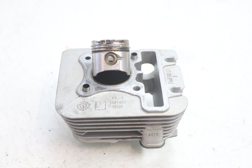 photo de CILINDRO PISTON PIAGGIO ZIP IGET 4T 50 (2021 - 2023) - Detalle de la pieza