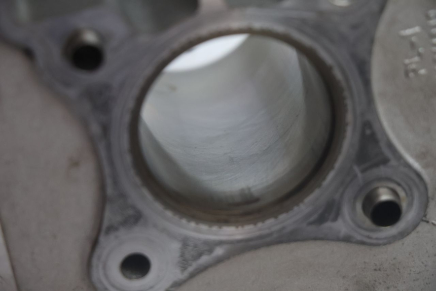 photo de CILINDRO PISTON PIAGGIO ZIP IGET 4T 50 (2021 - 2023) - Otra vista del artículo