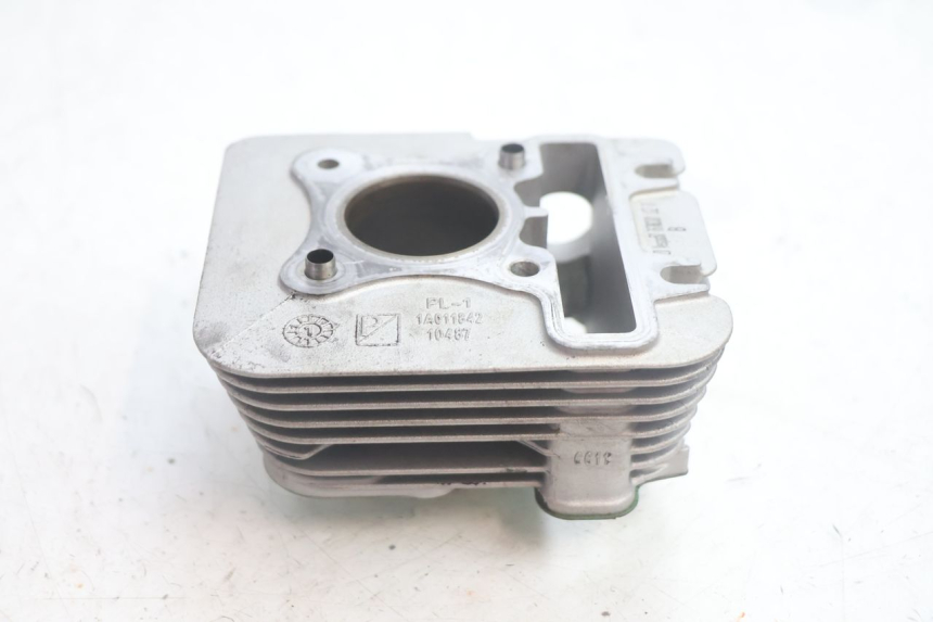 photo de CILINDRO PISTON PIAGGIO ZIP IGET 4T 50 (2021 - 2023) - Vista general del producto